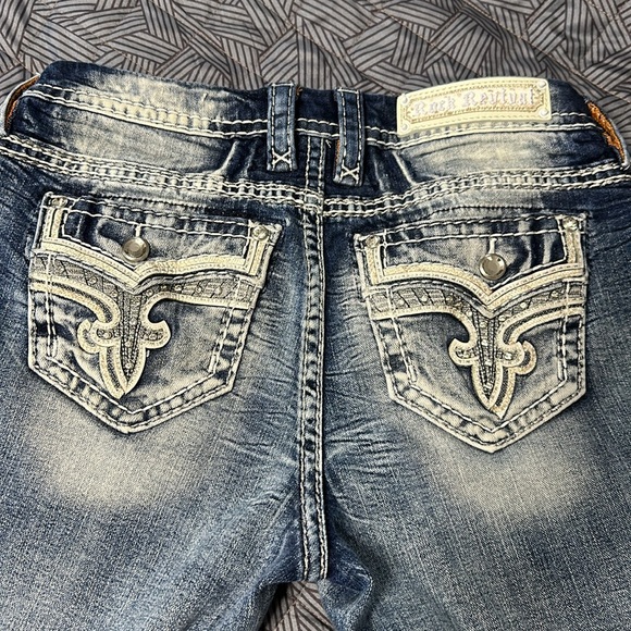 Capris - Picture 4 of 4